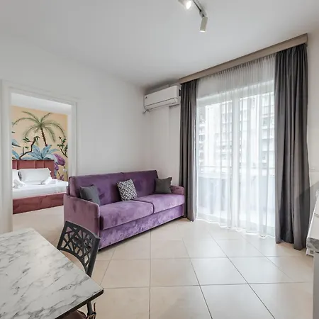 Glam Apartment *