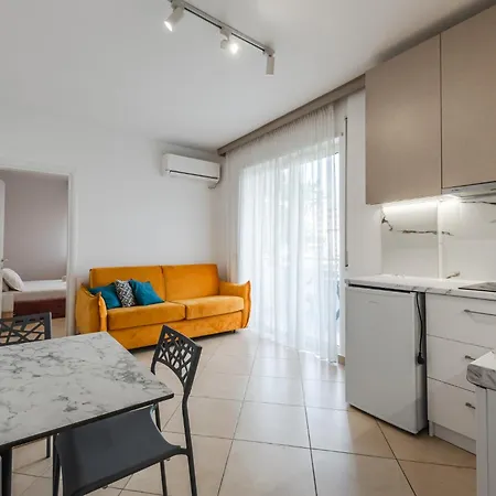 Apartment Glam Durres